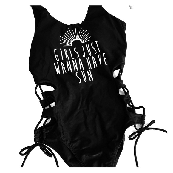 Altar’d State Swimsuit “Girls Just Wanna Have Sun” - Picture 4 of 5